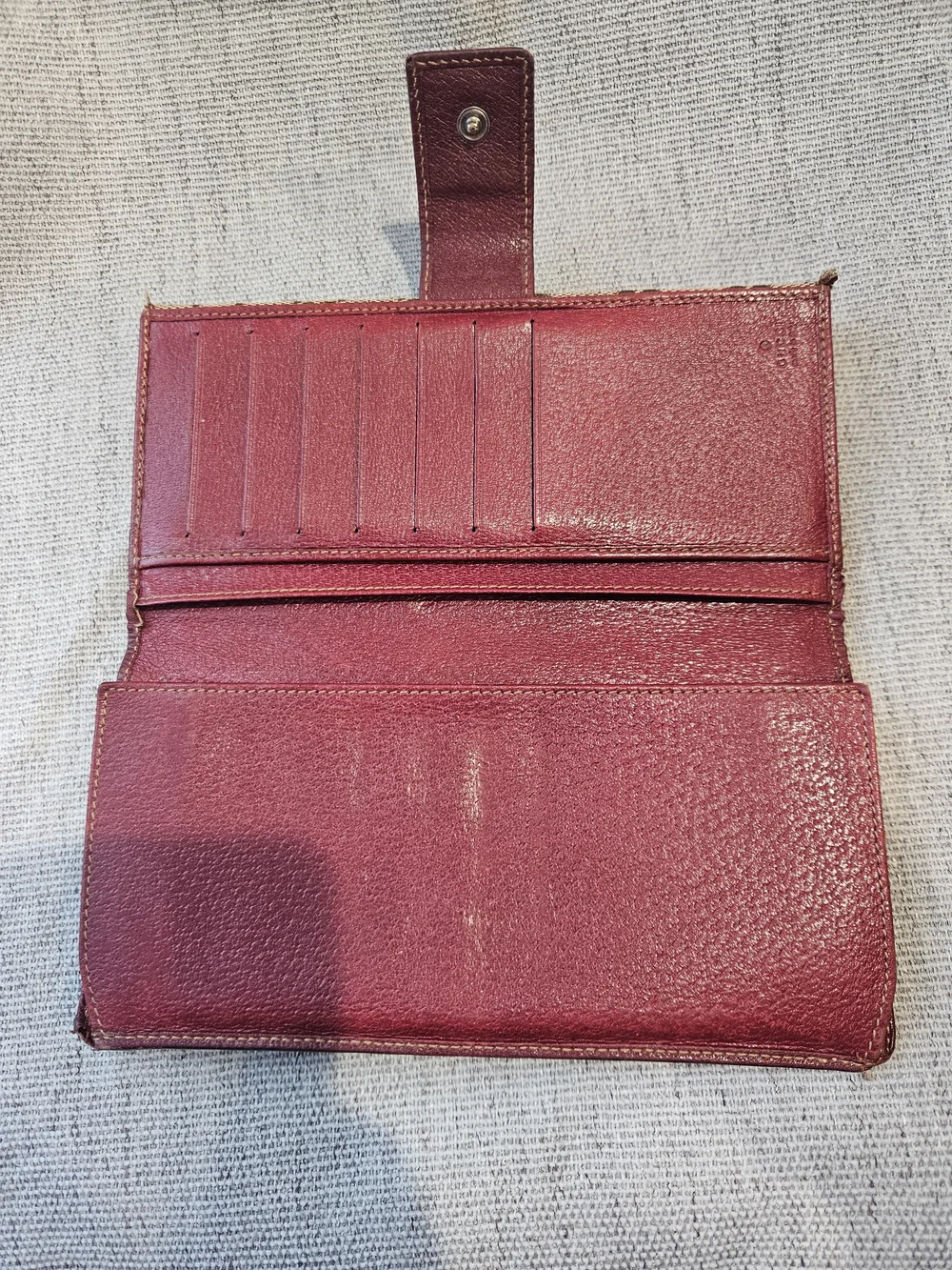 AUTHENTIC Gucci Wallet - Picture 4 of 14